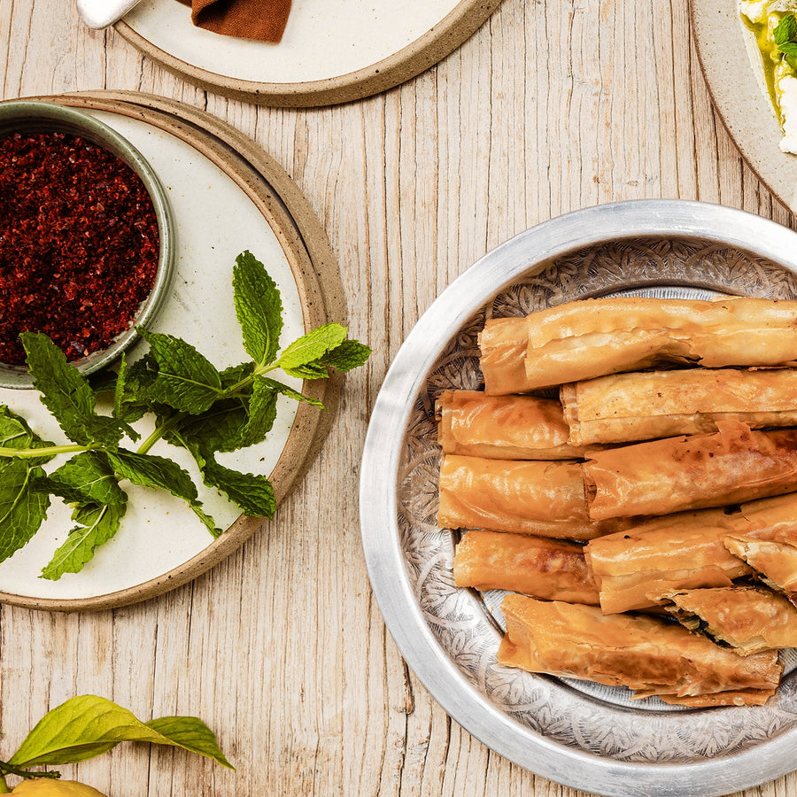 Le sigara börek aux blettes et anchois, par Sertaç Dirik