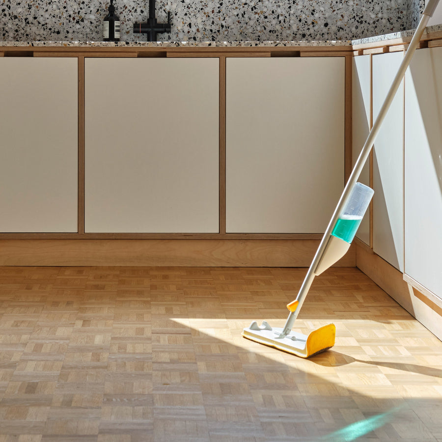 Comment nettoyer les planchers en bois comme un pro
