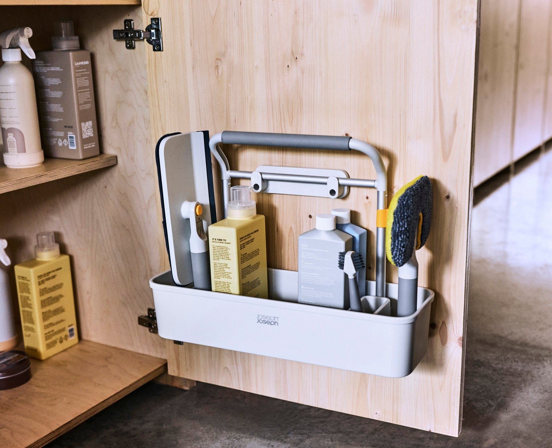 CleanTech™ Ensemble d'Outils avec Organisateur Caddy