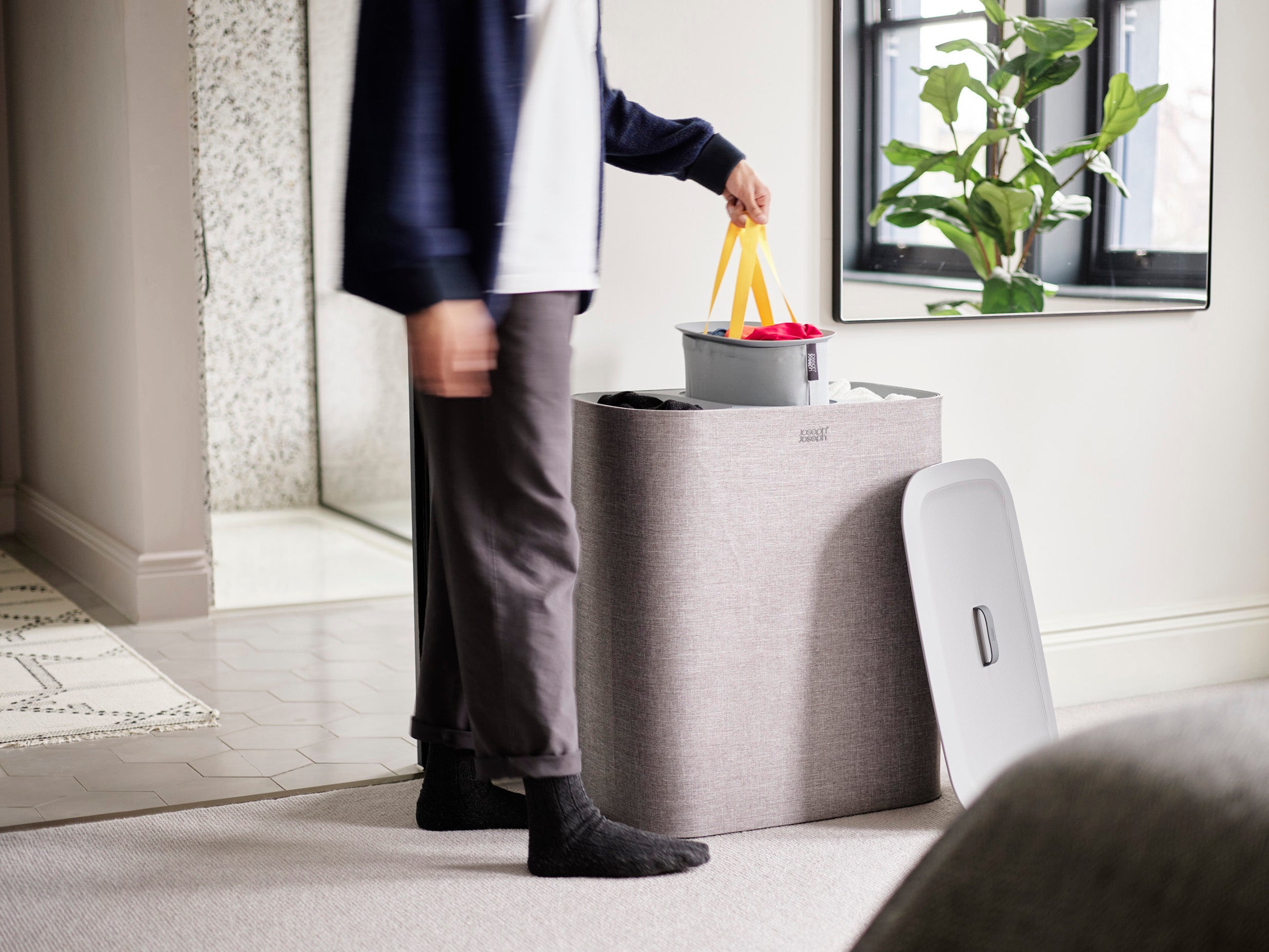 2-piece Large Grey Laundry Basket Set