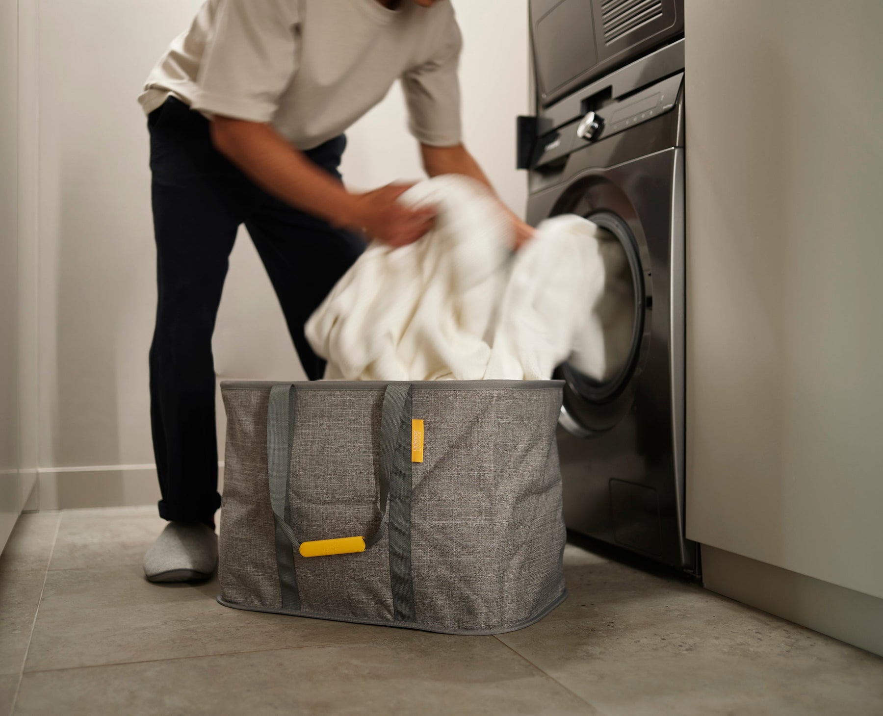 2-piece Large Grey Laundry Basket Set