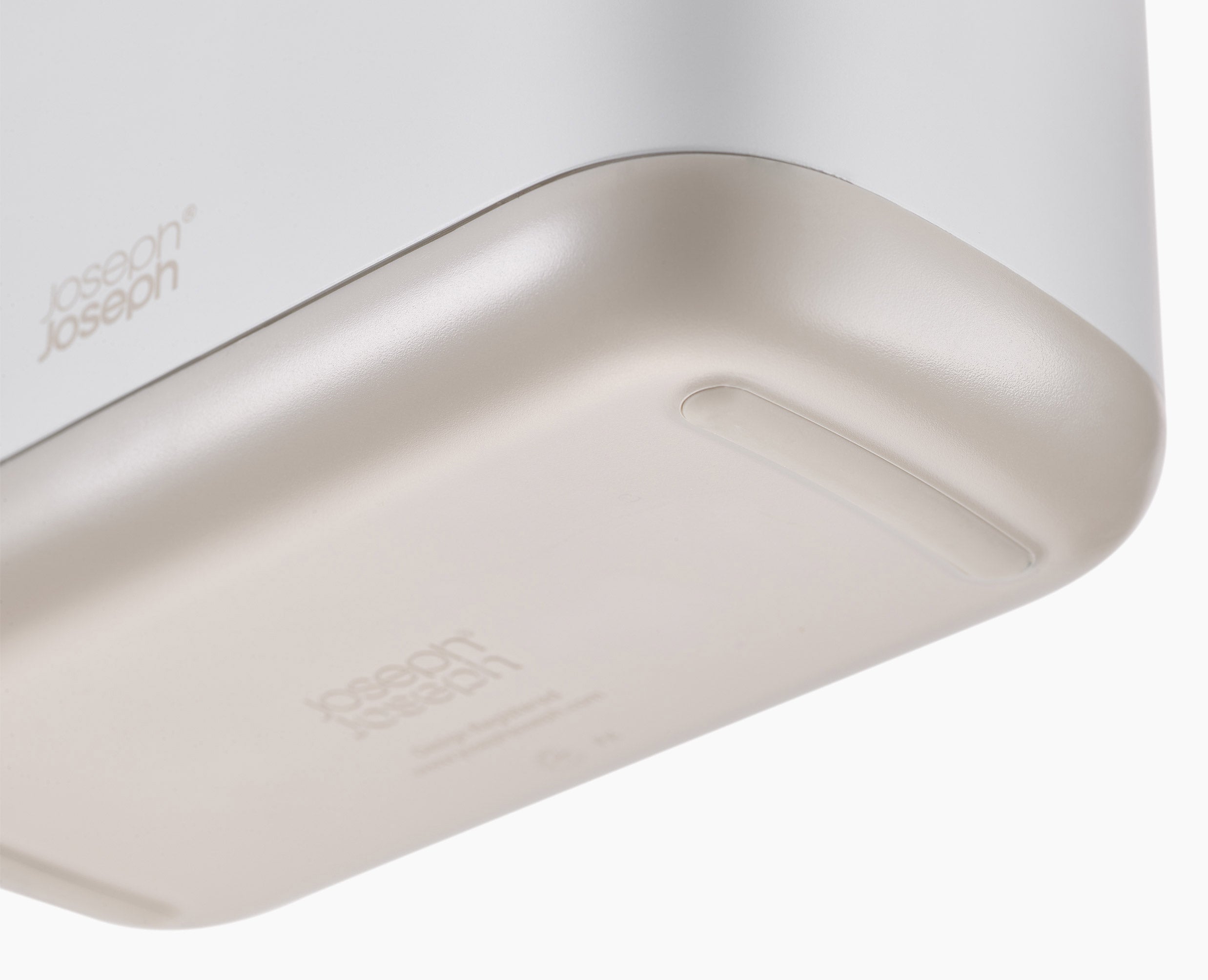 Matt Ecru Bathroom Set