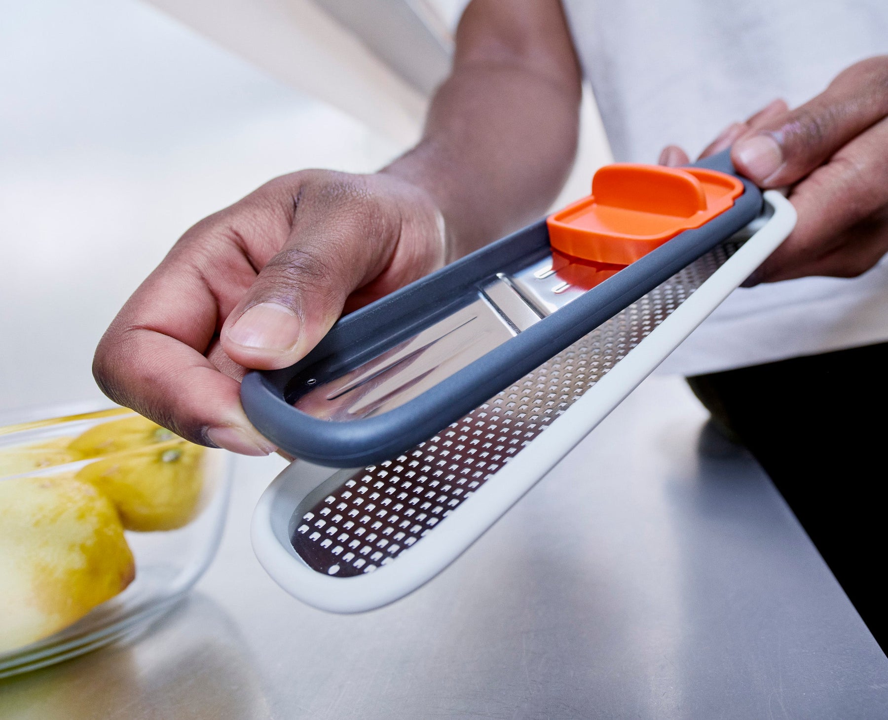 Nest™ Slice &amp; Zest Ensemble Râpe et Mandoline 2-en-1